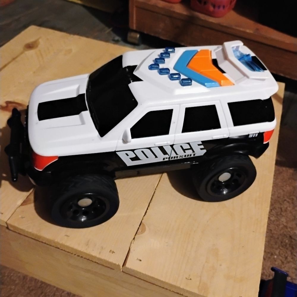 Toy Car Racing Bundle - Picture 2 of 4